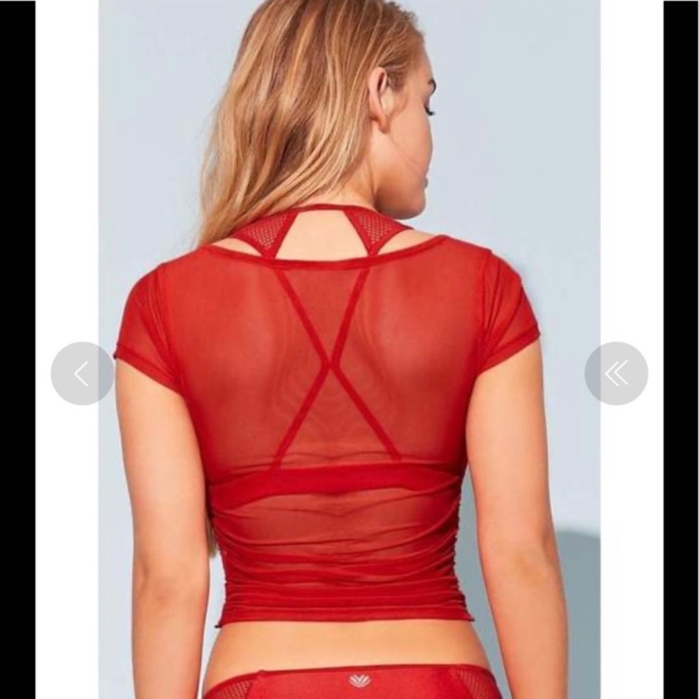 2 Mesh Crop Top - Picture 6 of 6